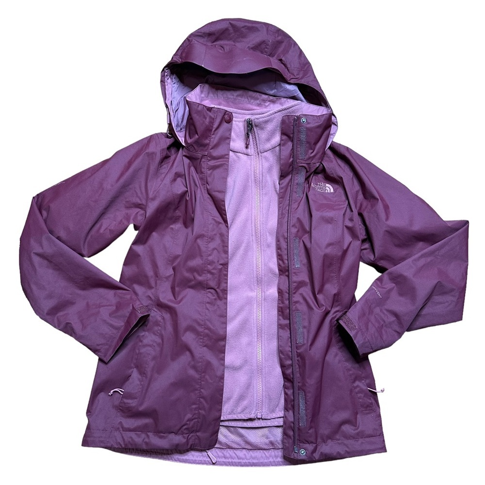 North Face Women's Dryvent Coat with Inner Jacket.  Sz: S/P